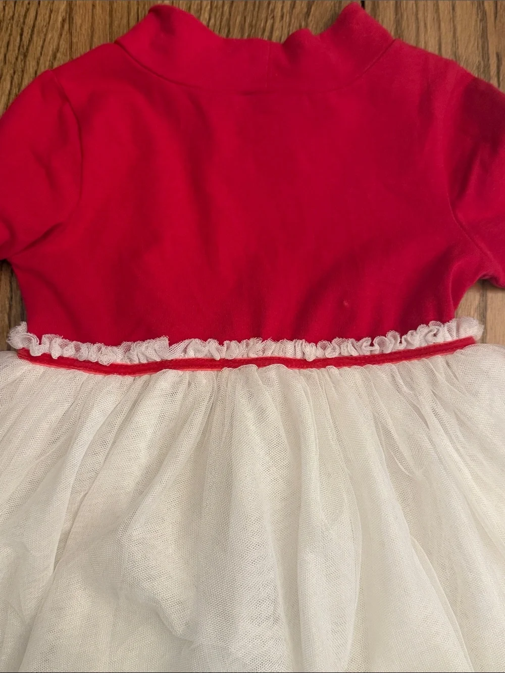 Cynthia Rowley Red Dress with Gold Reindeer and White Tulle Skirt Sz 4T UU GUC